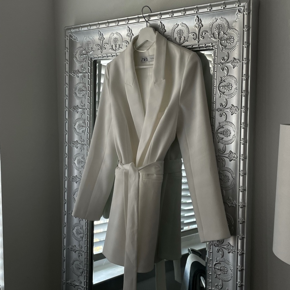 Zara White Double Breasted Blazer Size S
